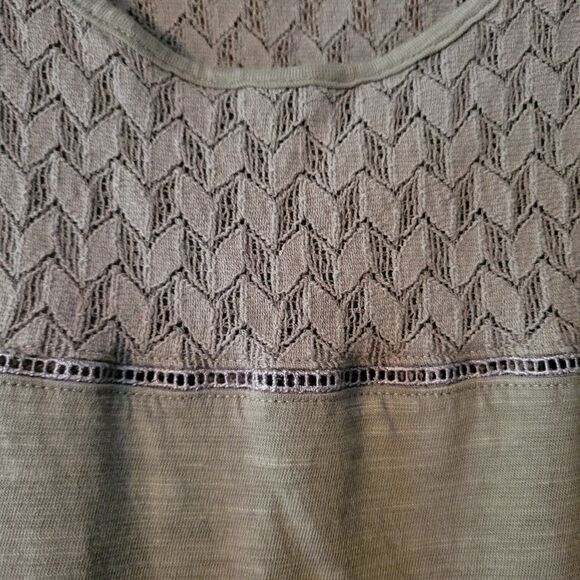 Women's Small Banana Republic Summer top - Picture 3 of 4